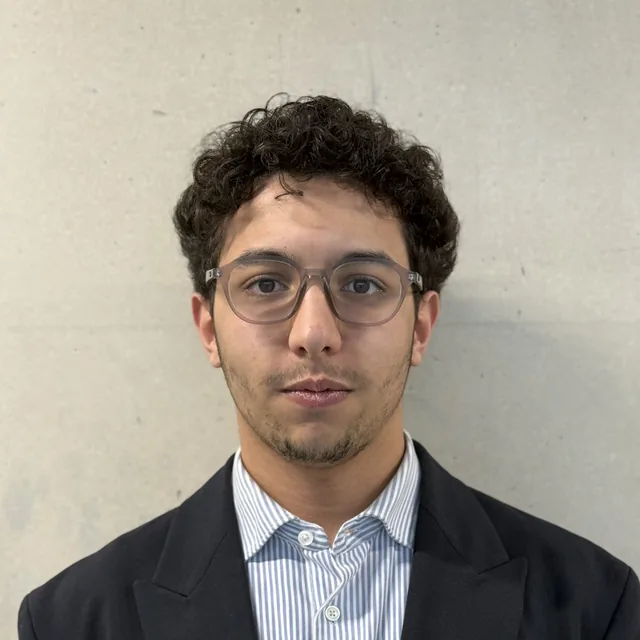 Portrait d’Amir Boujemaoui
